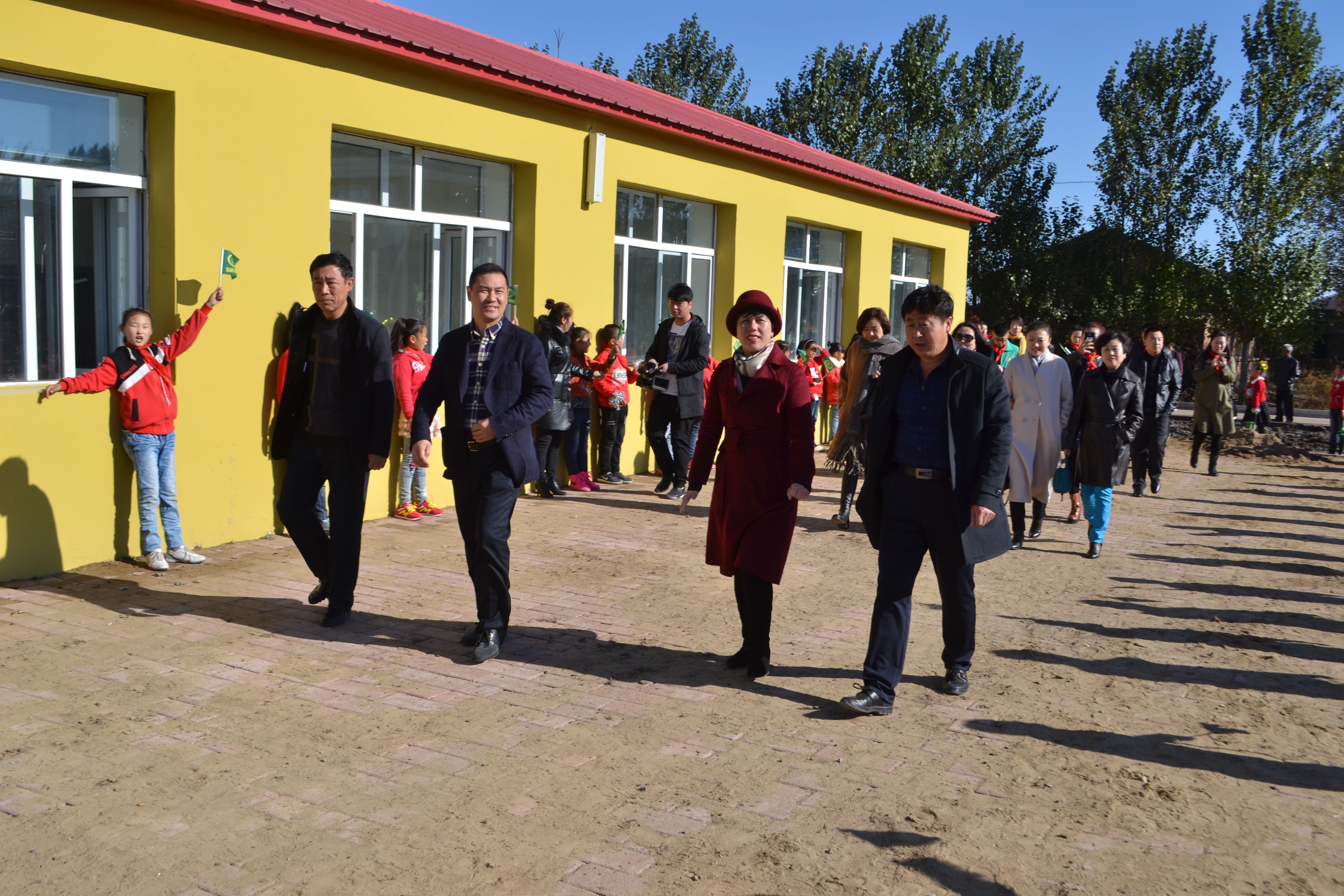 第71所 绥化市兰西县奋斗乡新爱体育(官网)官方网站蔡立影小学 第71所 绥化市兰西县奋斗乡新爱体育(官网)官方网站蔡立影小学