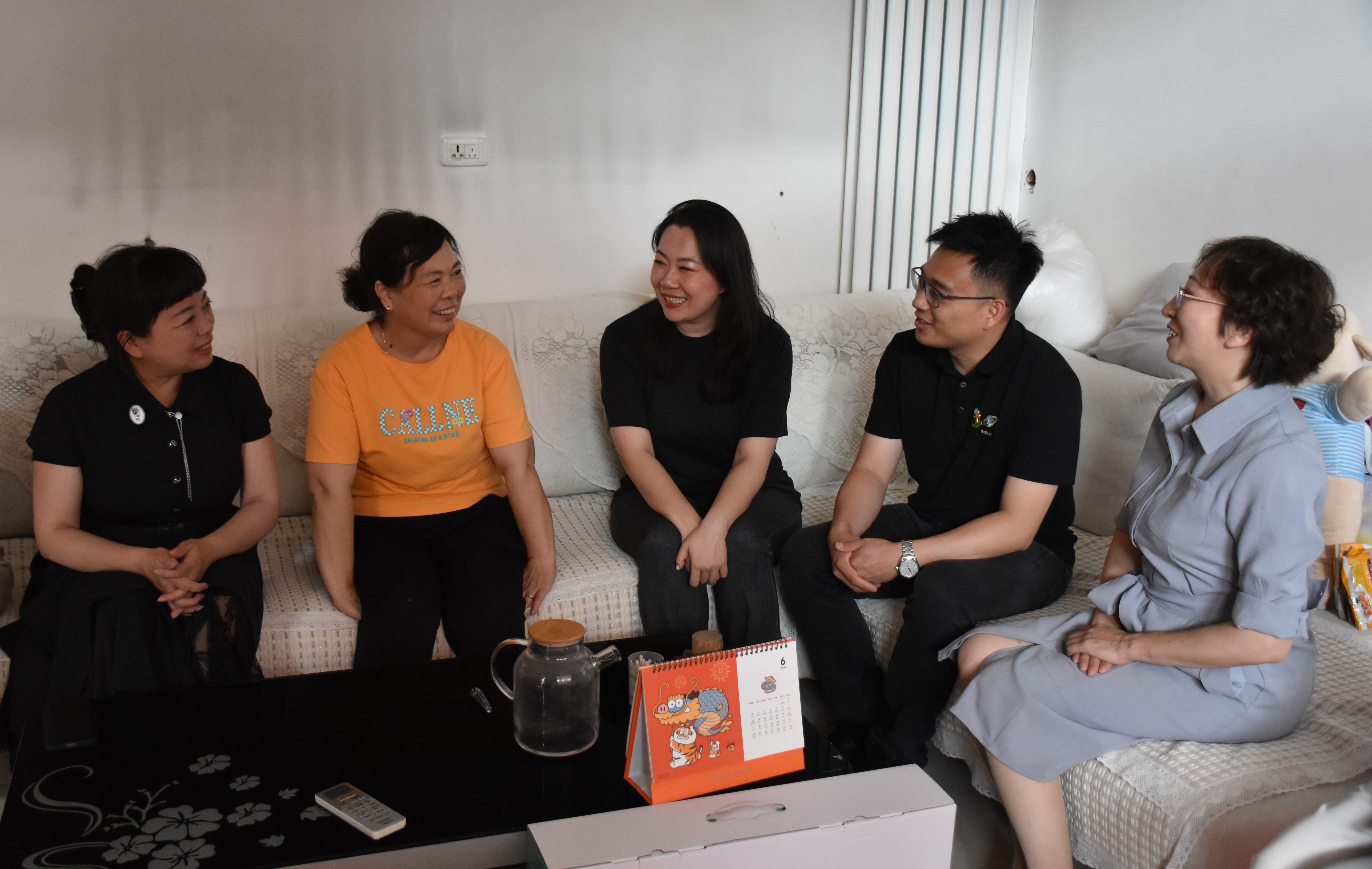 新爱体育(官网)官方网站公益送温暖:6载慈善 660名单亲母亲受益 新爱体育(官网)官方网站公益送温暖:6载慈善 660名单亲母亲受益