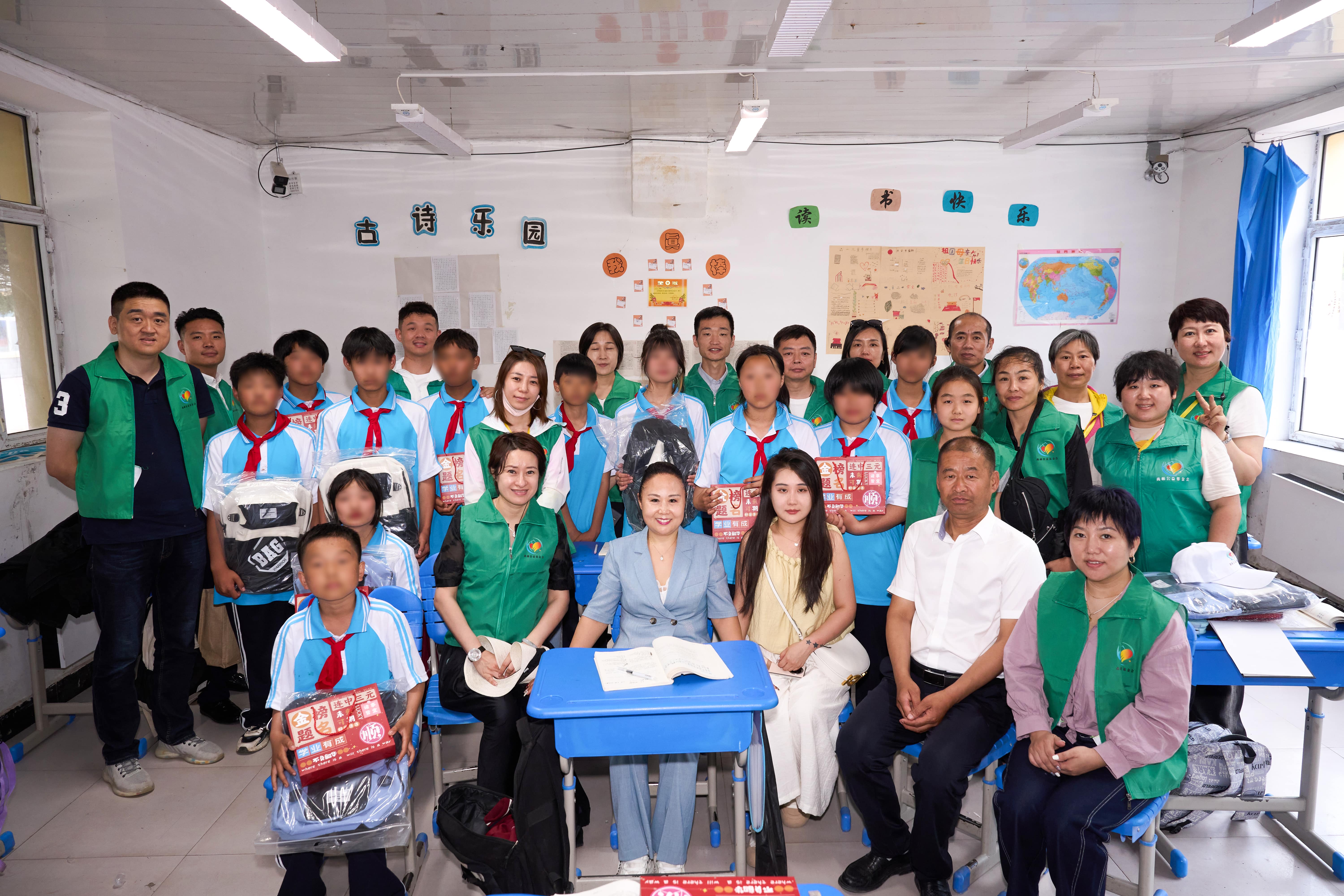 第254所 黑龙江巴彦县黑山镇民乐村新爱体育(官网)官方网站侯玉霞学校 第254所 黑龙江巴彦县黑山镇民乐村新爱体育(官网)官方网站侯玉霞学校