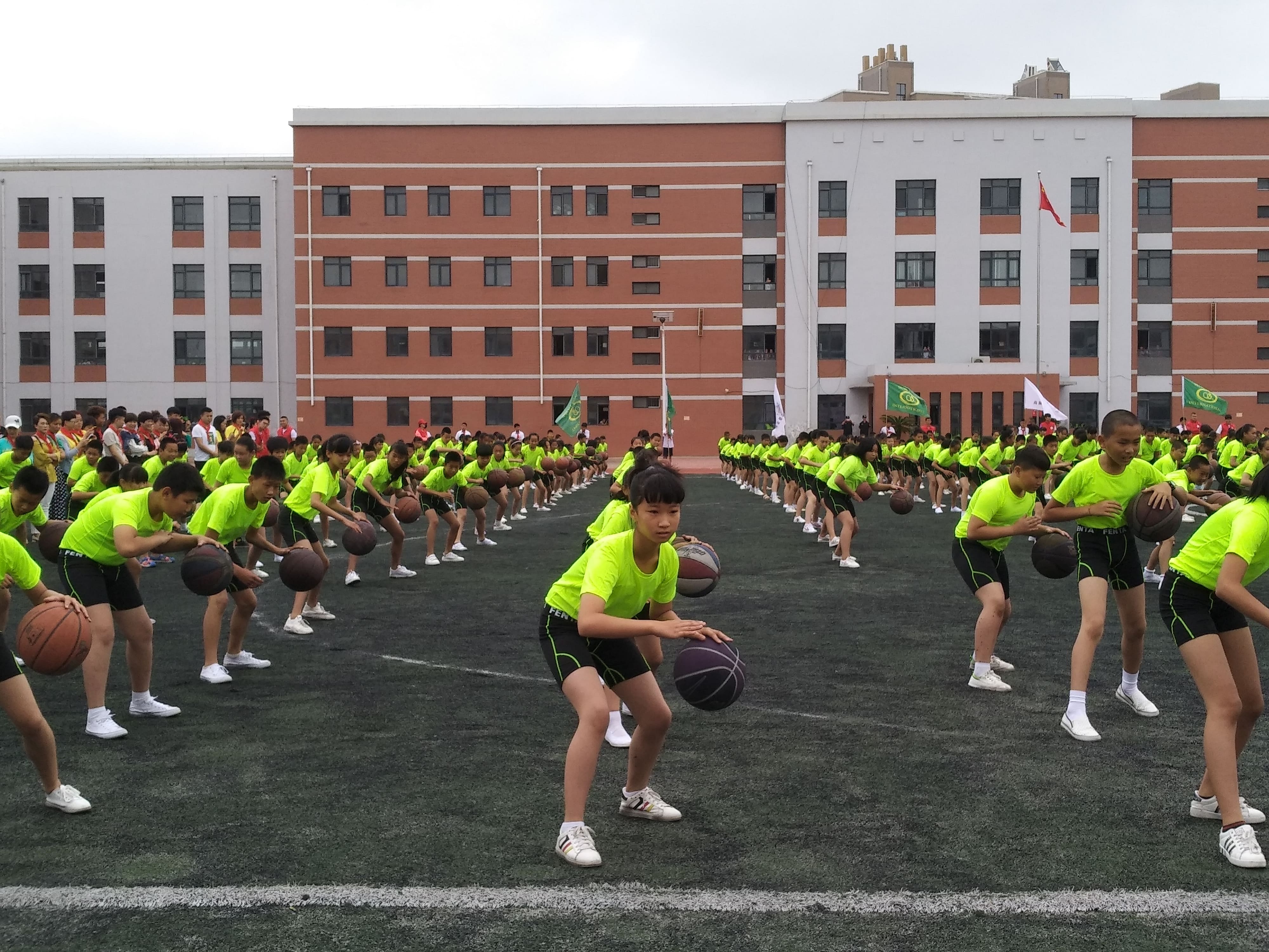 第149所 瓦房店市复州城镇新爱体育（官网）官方网站吴丽丽小学